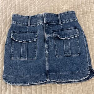 Express Utility Denim Mini Skirt Cargo Pockets, Medium Wash - Size 4
